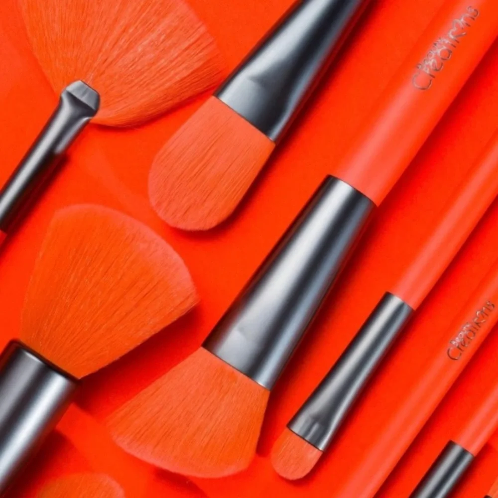 BEAUTY CREATIONS Hot Pink 15-PC Makeup Brushes